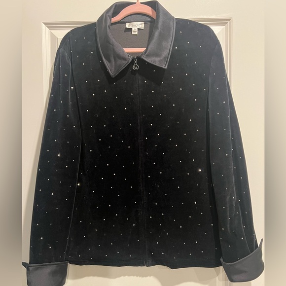 St. John Sport by Marie Gray Black Velvet Jacket with Satin Trim - Picture 1 of 3